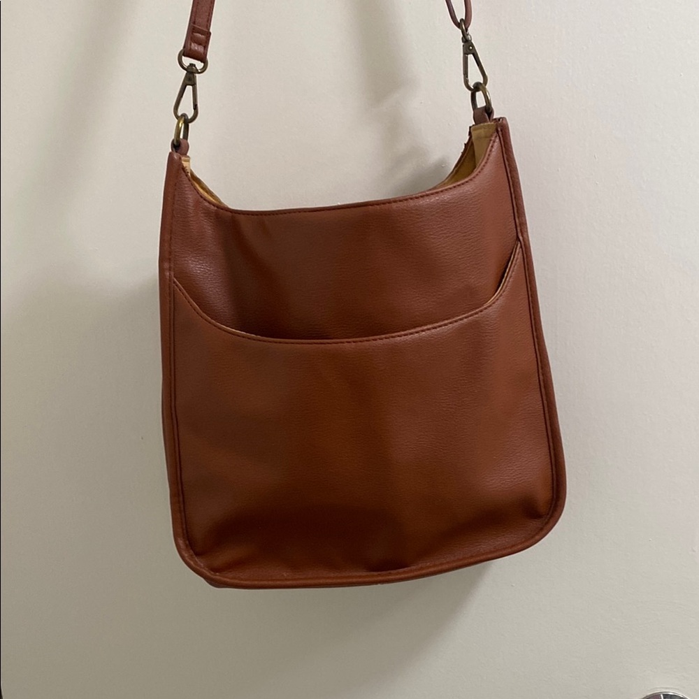 Camel Brown Leather Shoulder Bag